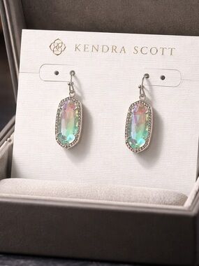 Kendra Scott Iridescent Glass Drop Earrings in Silver